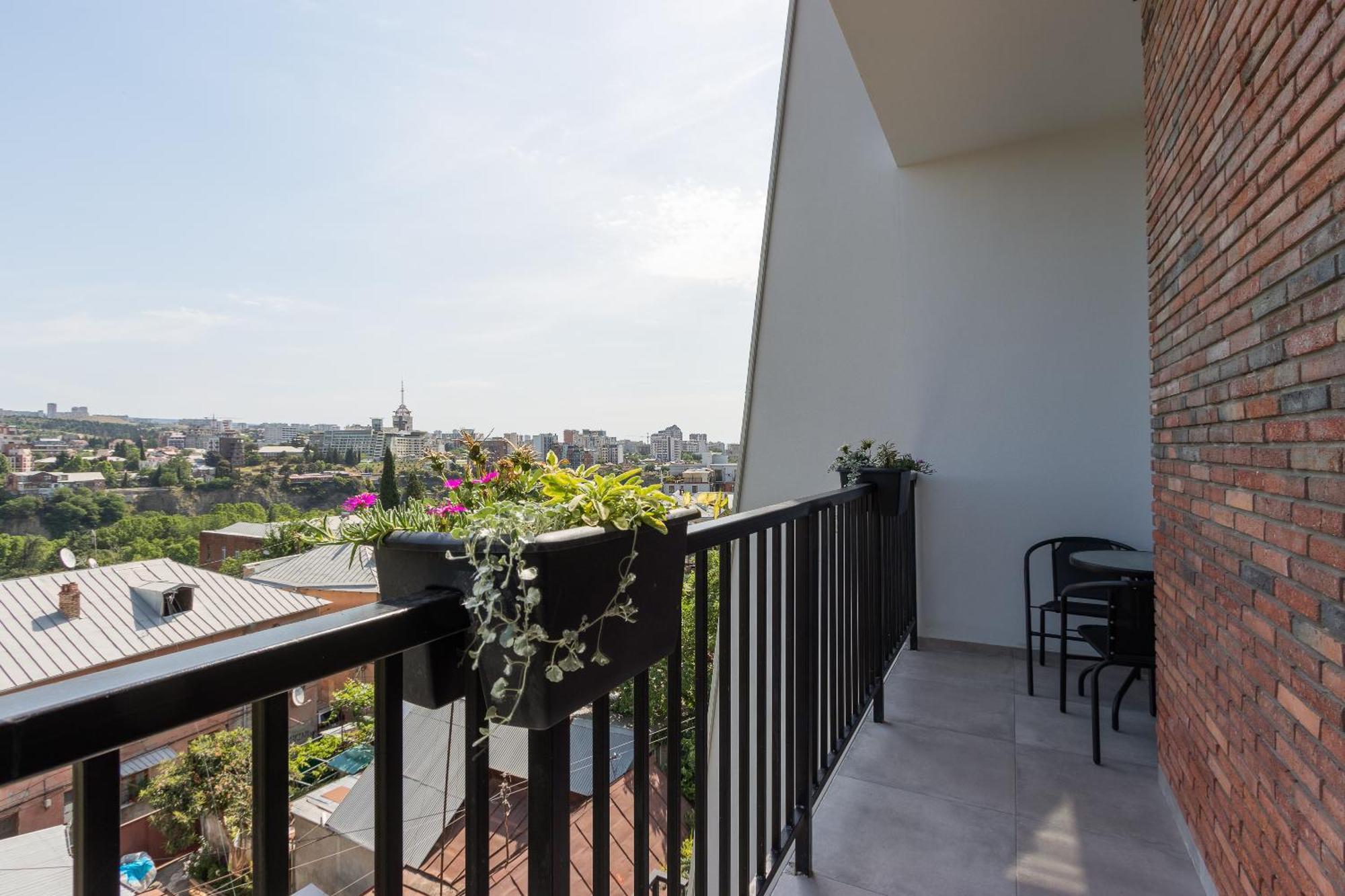 Brooch Boutique Hotel Tbilisi Exterior photo