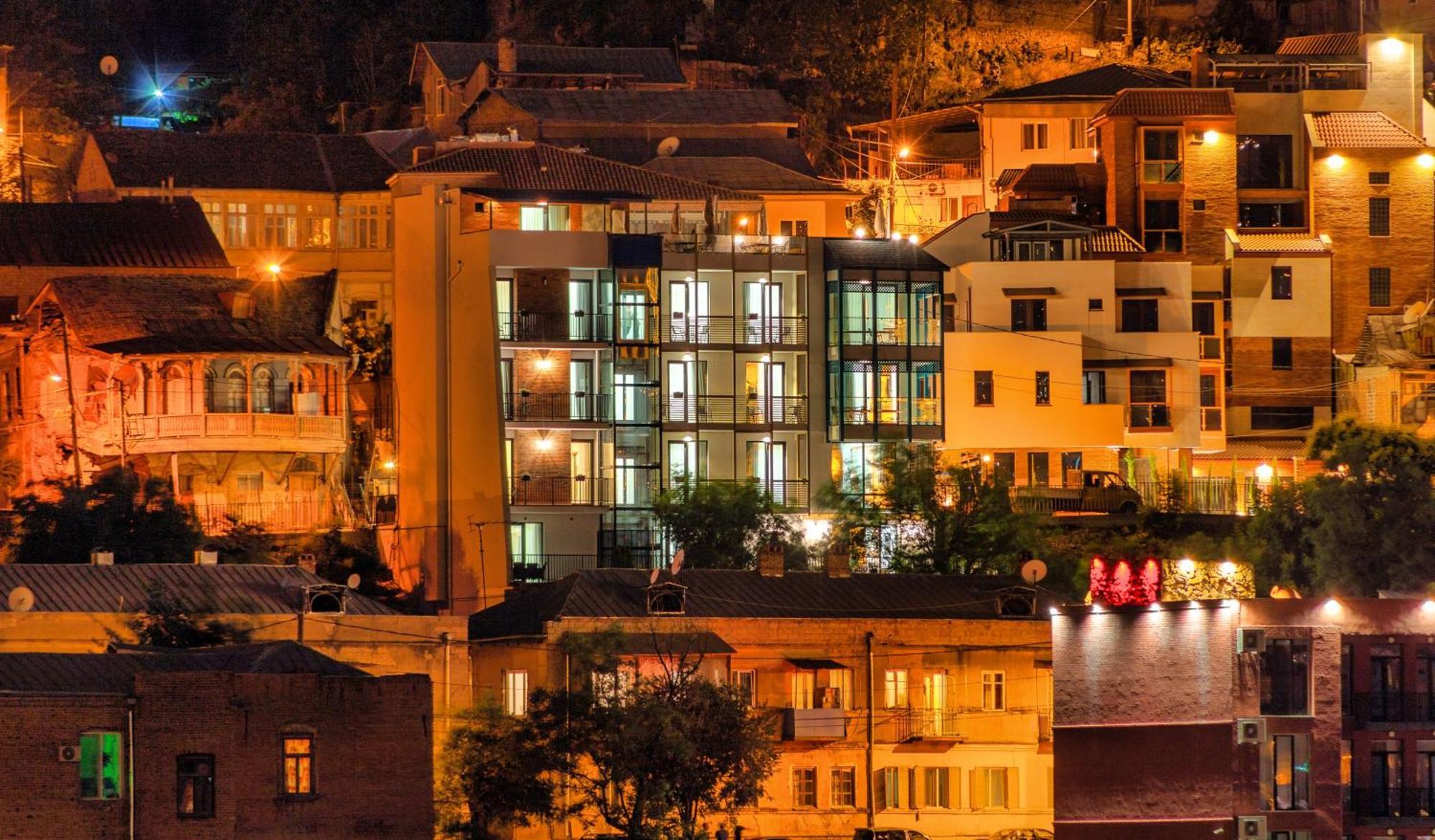 Brooch Boutique Hotel Tbilisi Exterior photo